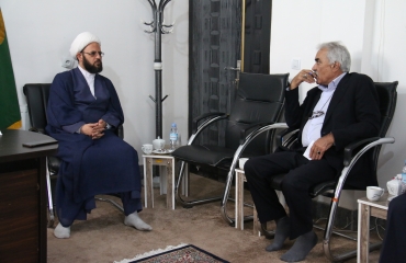 دیدار و گفتگوی دکتر سهراب نژاد با برخی مسئولان شهر زرند